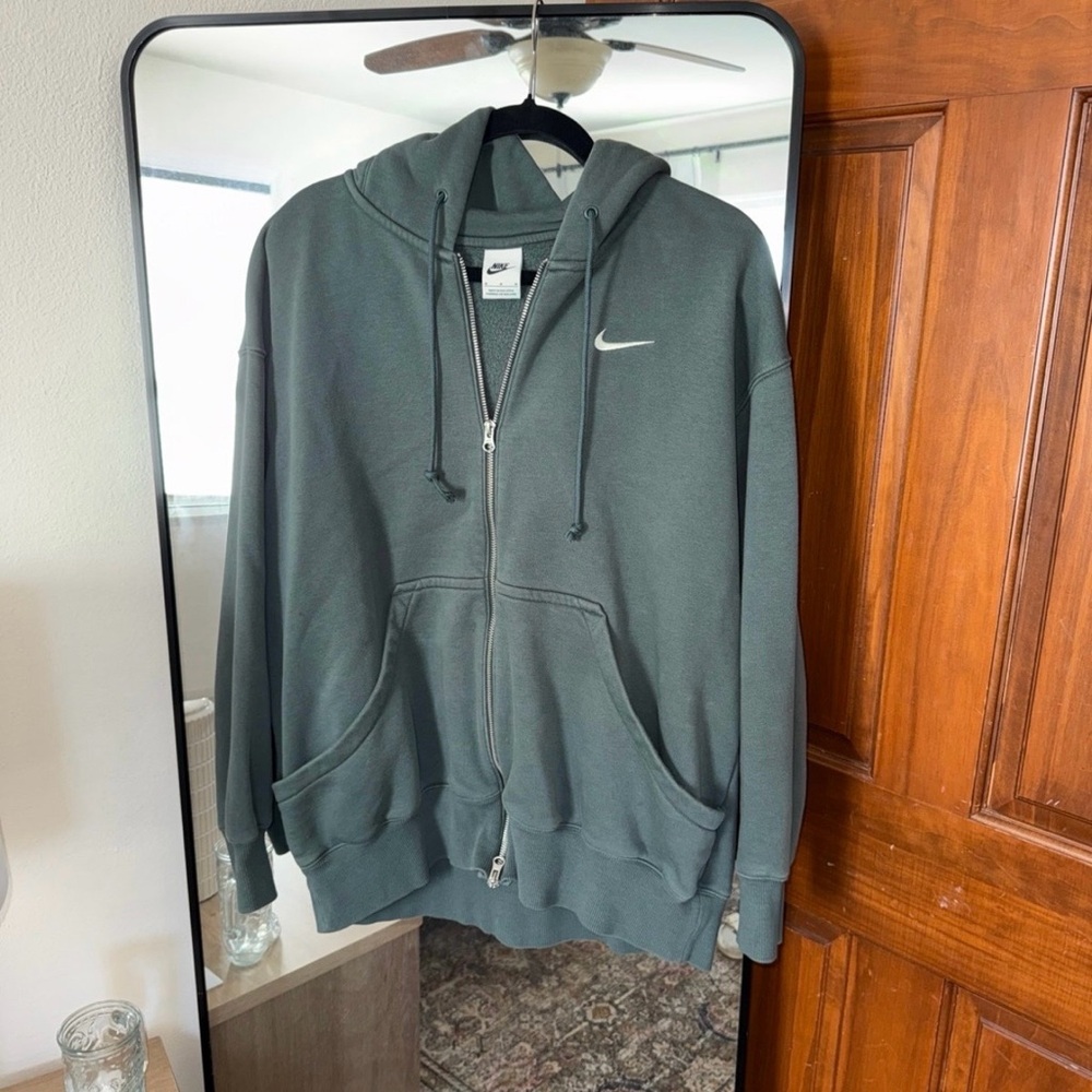 Nike Women's Sportswear Phoenix Fleece Oversized Full-Zip Hoodie